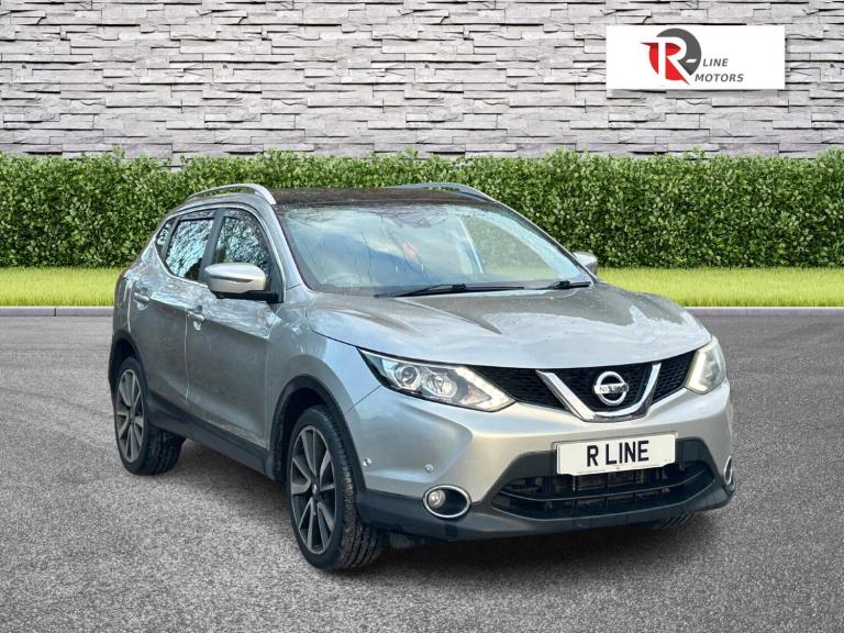2014 Nissan Qashqai 1.6 dCi Tekna 5dr Xtronic HATCHBACK DIESEL Automatic
