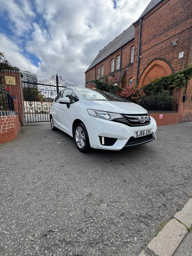 2016 Honda Jazz 1.3 SE 5dr HATCHBACK Petrol Manual