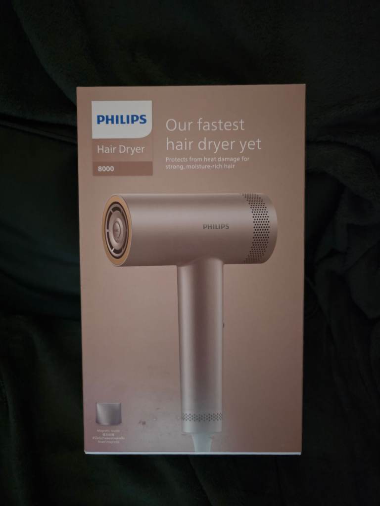Philips Hair Dryer 8000 Series, Brushless DC Motor, Scalp Care, 1400W, Rose, Model BHD837/03