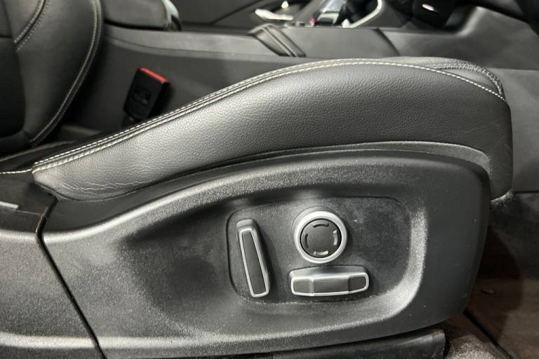 2021 21 JAGUAR E-PACE 1.5 P300E 12.17KWH R-DYNAMIC S SUV 5DR PETROL PLUG-IN HYBR