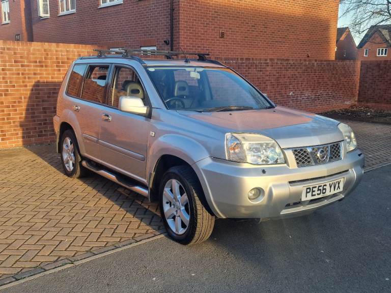 Nissan X-Trail Aventura 2.2 dCi – 4x4 