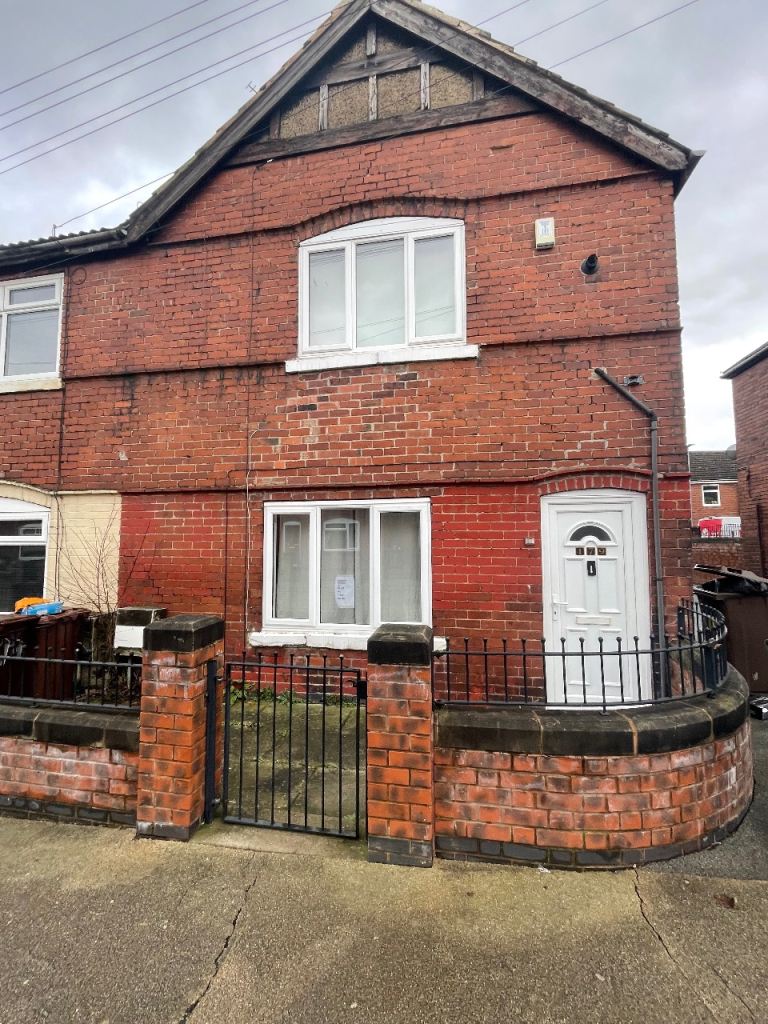To Let- 3 Bed Property- South Elmsall 