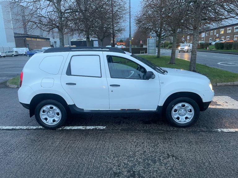 Dacia, DUSTER, Hatchback, 2013, Manual, 1461 (cc), 5 doors