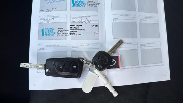 2021 Toyota Yaris 1.5 Hybrid Design 5dr CVT Hybrid Hatchback Hatchback Hybrid Automatic