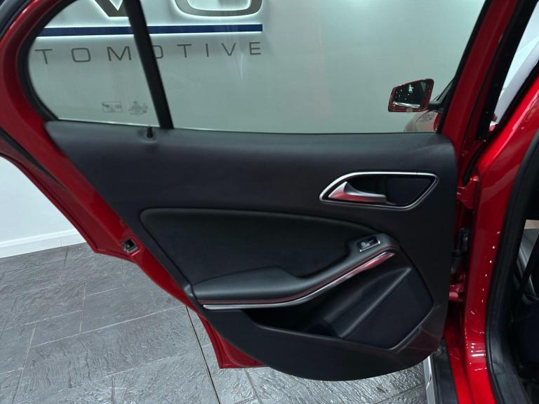 2017 Mercedes-Benz GLA GLA 200d AMG Line Premium Plus 5dr ESTATE DIESEL Manual