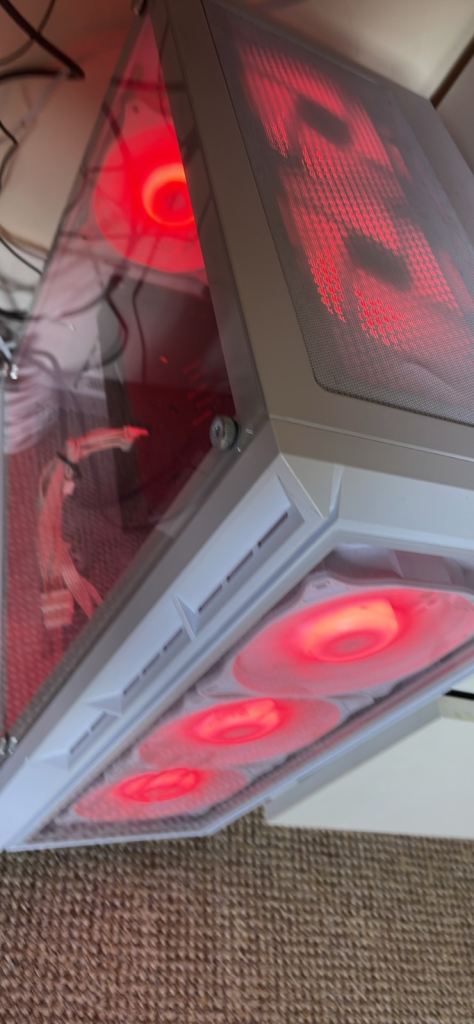 Gaming PC, mouse,keyboard, monitor and soundbar