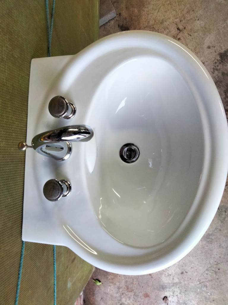 White Vernon Tutbury bathroom suite 