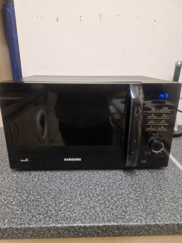 Samsung Sensor Microwave Oven Digital Display Clean Working