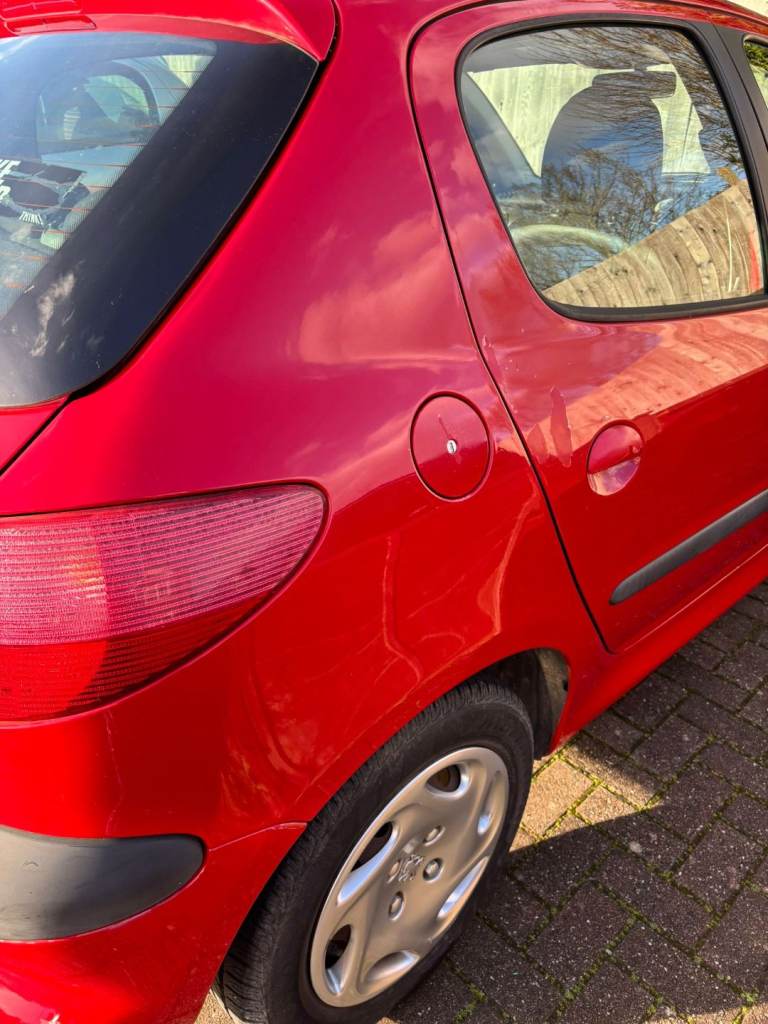 Peugeot, 206, Hatchback, 2003, Manual, 1360 (cc), 5 doors