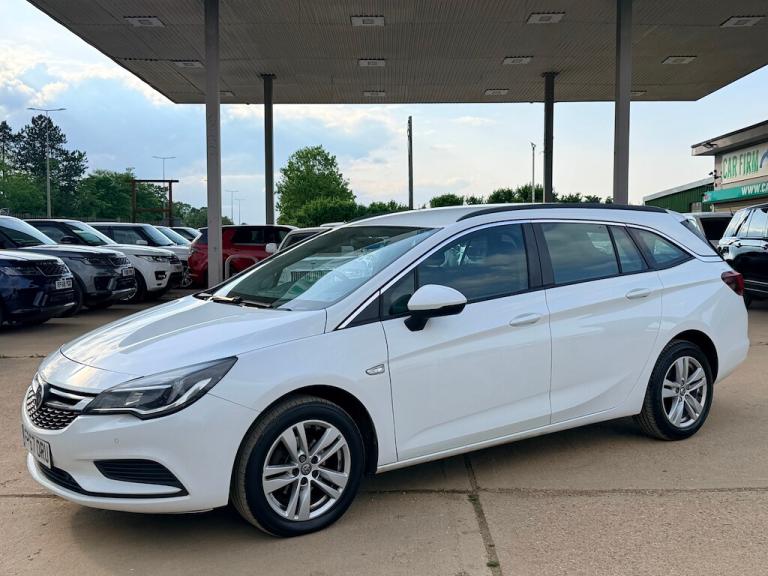 2018 Vauxhall Astra 1.0i Turbo ecoTEC Tech Line Nav Sports Tourer 5dr Petrol Manual Euro 6 (s/s E...