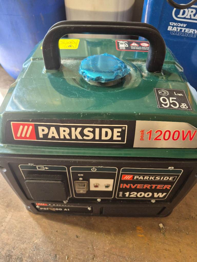 Portable 2 stroke generator
