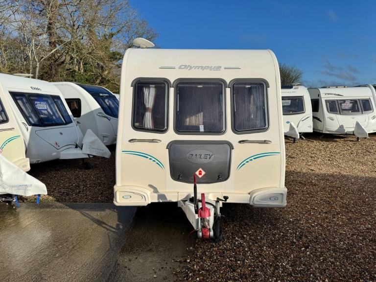 2010 Bailey Olympus 534 Large End Washroom