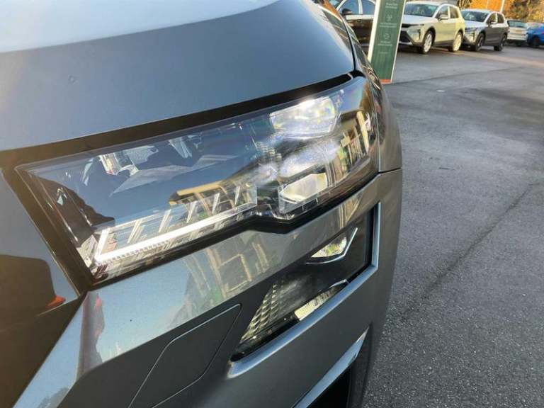 2023 Skoda Karoq 2.0 TDI [150] Sportline 4x4 5dr DSG Automatic SUV Diesel Automatic