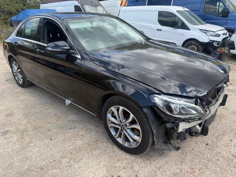2017 Mercedes-Benz C Class C300h Sport 4dr Auto Salvage Damaged Cat N SALOON Diesel/Electric Hybr...