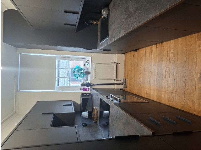 One Bedroom, 2nd Floor - SW10 0TT