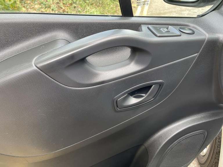 2021 Renault Trafic SL28 ENERGY dCi 120 Business Van PANEL VAN DIESEL Manual