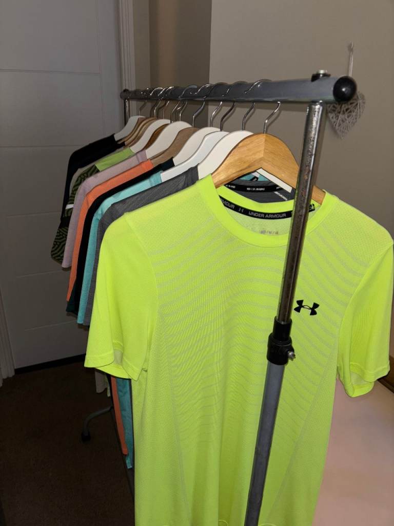 14x Nike & Under Armour Tops. S & M. Excellent Condition. Cost £35-£45 each, accept £8/£10 each