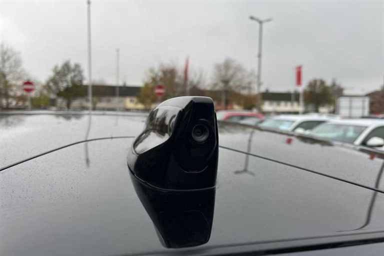 2021 Land Rover Range Rover Evoque 2.0 P250 R-DYNAMIC HSE 5DR AUTO 4x4 Petrol Automatic