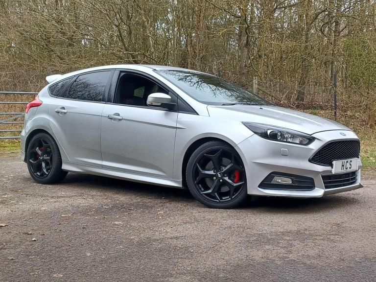 2015 Ford Focus 2.0 TDCi ST-3 Euro 6 (s/s) 5dr HATCHBACK Diesel Manual