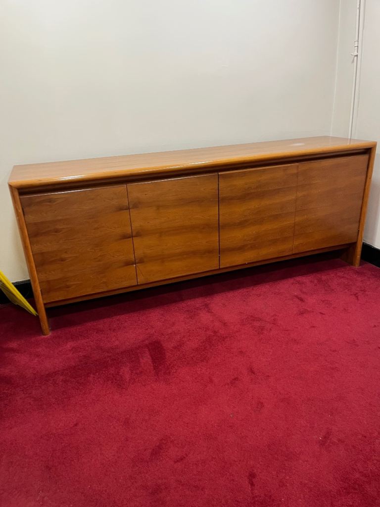 Floor cabinet 