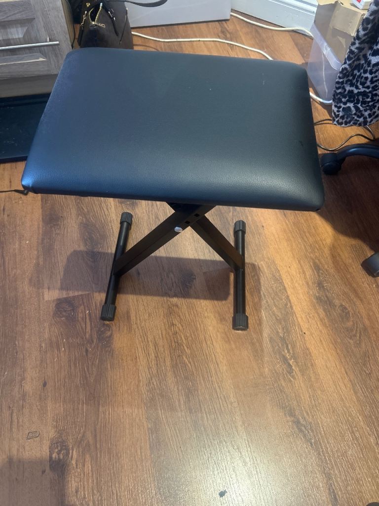 piano stool