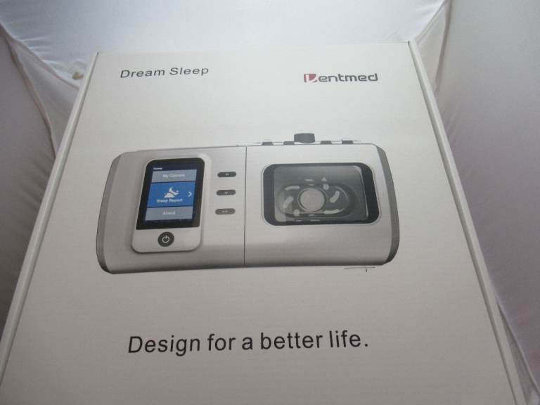 Ventmed Dream Sleep Auto CPAP machine with heated humidifier, mask and tubing plus hose holder. NEW