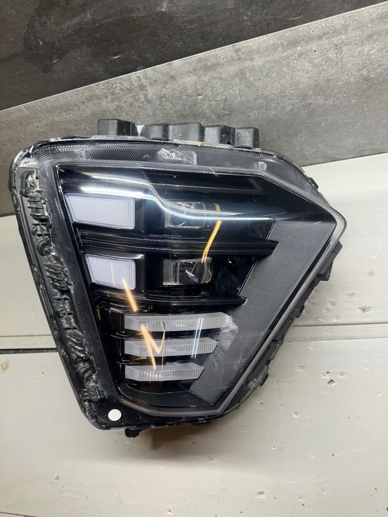 Hyundai Kona EV 2024 / 2025 genuine driver side led headlight