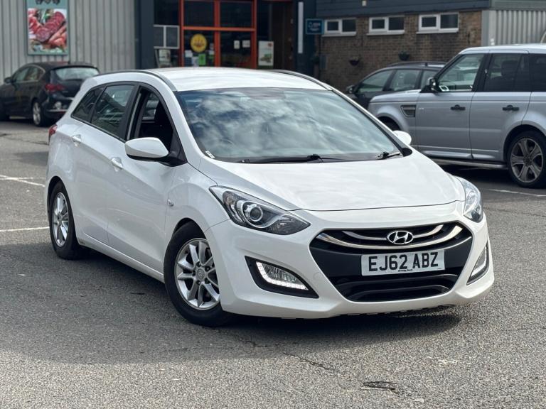 2012 Hyundai i30 1.6 CRDi Blue Drive Active 5dr ESTATE Diesel Manual