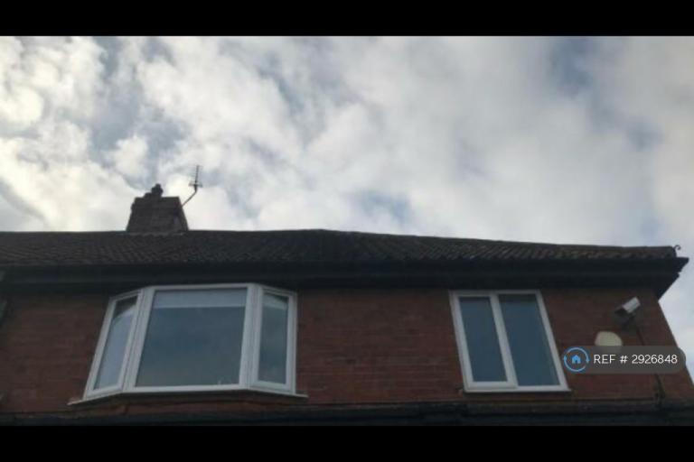 2 bedroom flat in Boroughbridge Rd, York, YO26 (2 bed) (#2926848)