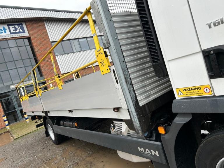 MAN TGL 8.190 7.5-TONNE DROPSIDE FLAT 2022 – BV22 FRL