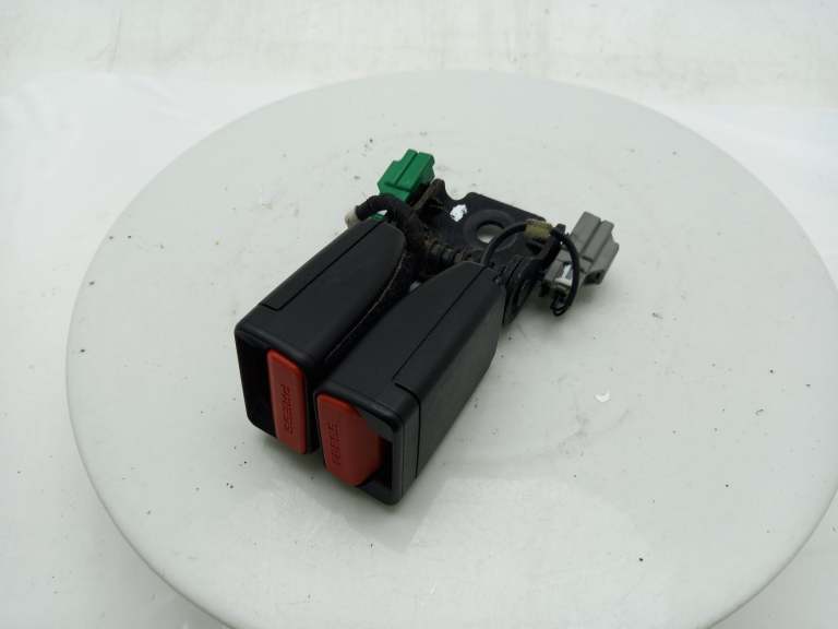Landrover Range Rover Evoque Seat Belt Stalk Rear Centre 2011-2019 617939000g