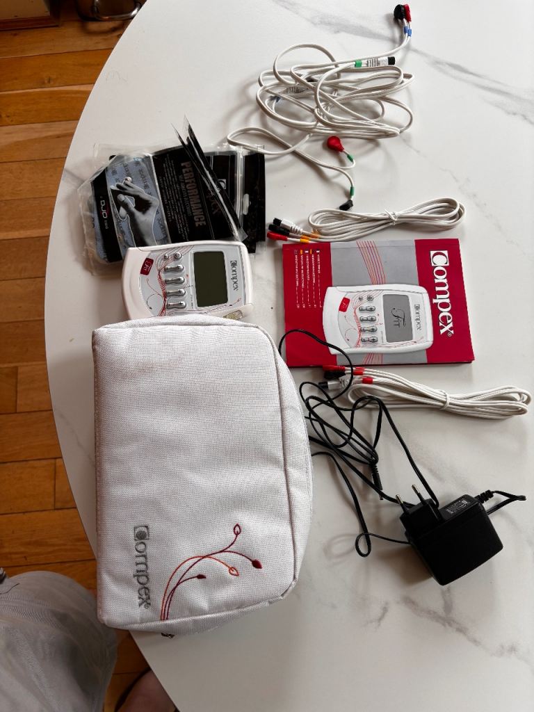 Compex muscle stimulator in excellent condition