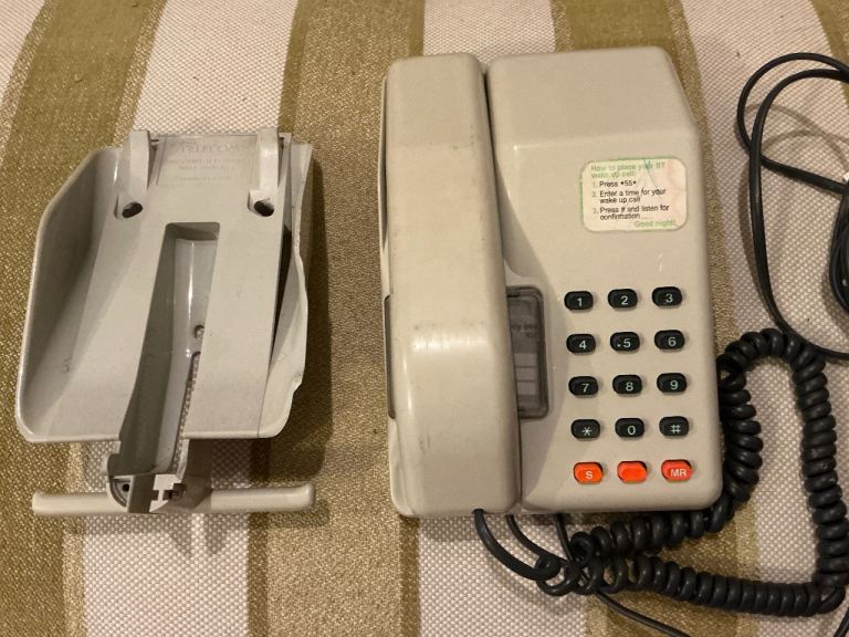 image for 80s Vintage BT British Telecom Viscount Land Line Phone