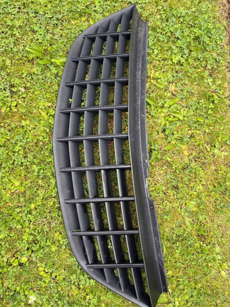 Vauxhall Corsa Grill