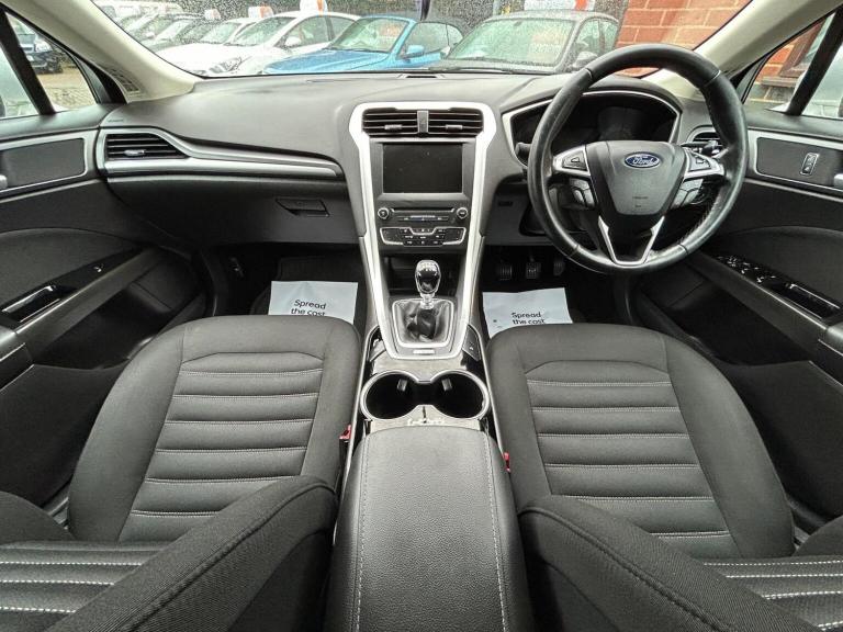 FORD MONDEO 2.0 TDCi Zetec Euro 6 (s/s) 5dr 2015