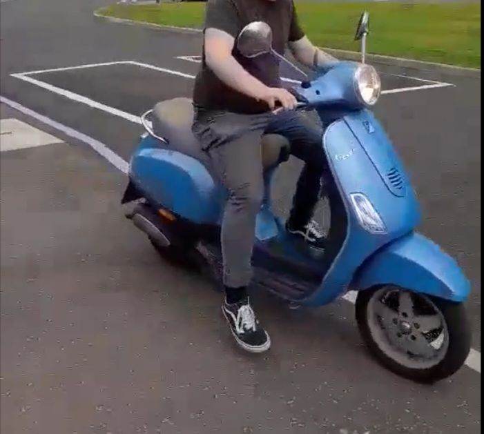 Piaggio, VESPA, 2006, 49 (cc)