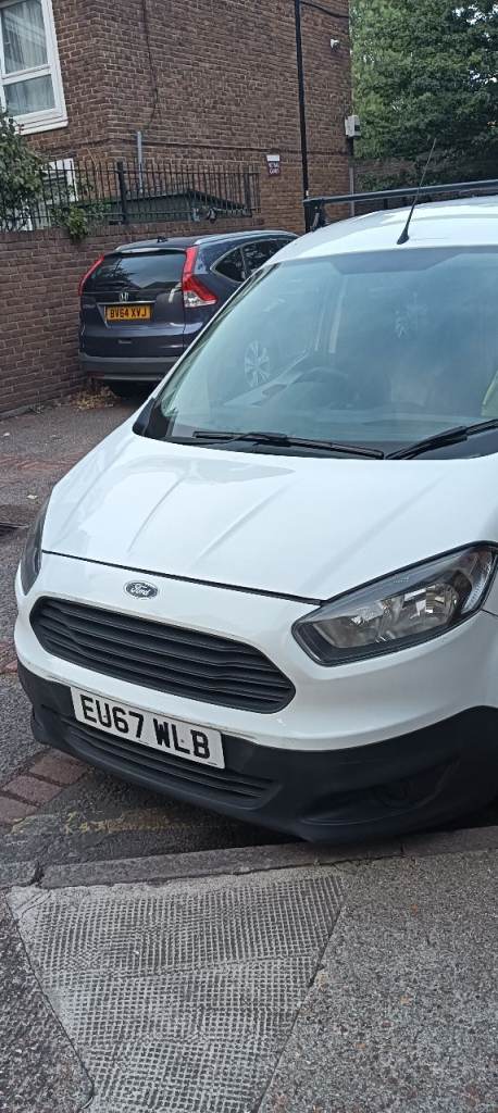 Ford, TRANSIT COURIER, Panel Van, 2017, Manual, 1498 (cc)