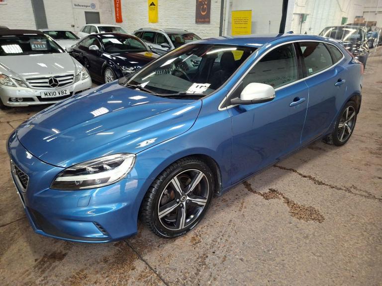 2016 Volvo V40 T3 [152] R DESIGN 5dr HATCHBACK PETROL Manual