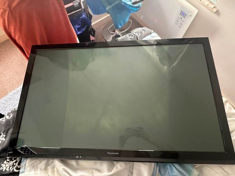 42 Inch TV 