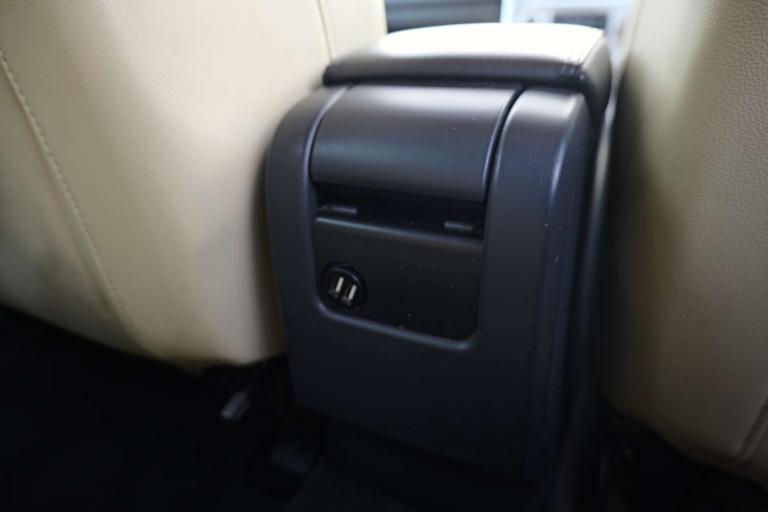 2016 Volvo XC60 2.4 XC60 SE Luxury Nav D5 AWD 4WD 5dr SUV Diesel Manual