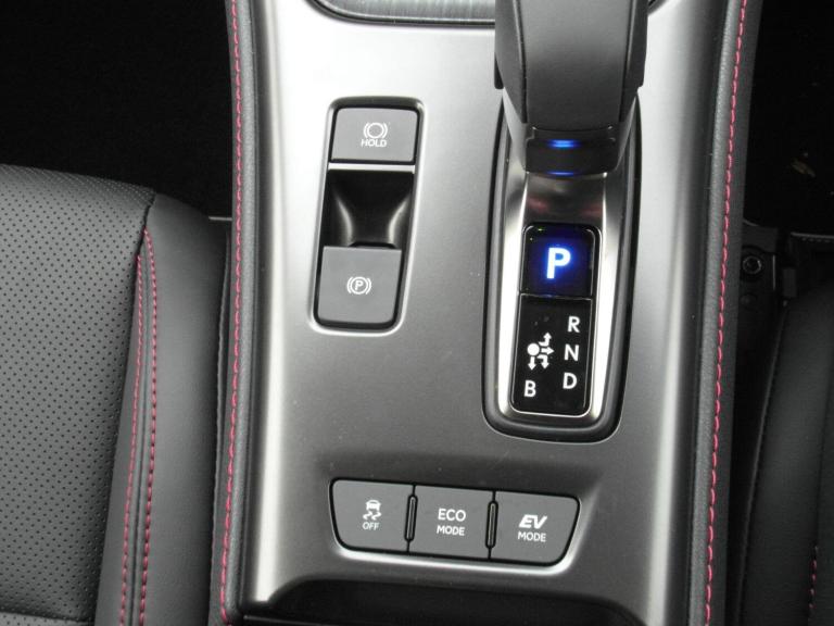 2025 Lexus LBX 1.5 VVT-iE Premium Plus Design SUV 5dr Petrol Hybrid E-CVT Euro 6 (s/s) (13 HATCHB...