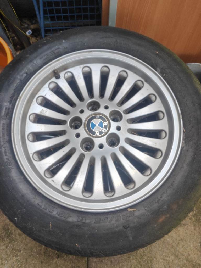 BMW Alloy wheel 