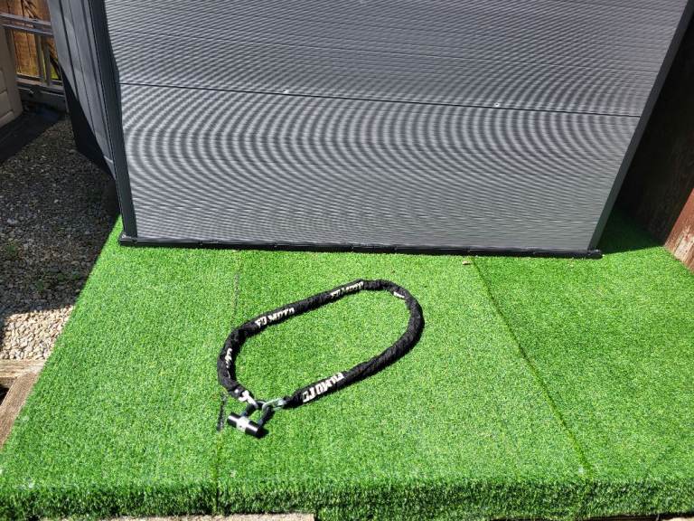 Motorcycle chain 2m*10mm like new