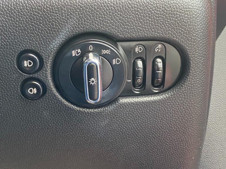 2020 MINI Hatch 1.5 Cooper Sport II 5dr - JCW Styling &amp; Mini Driving Modes &amp; Cruise HATCH...