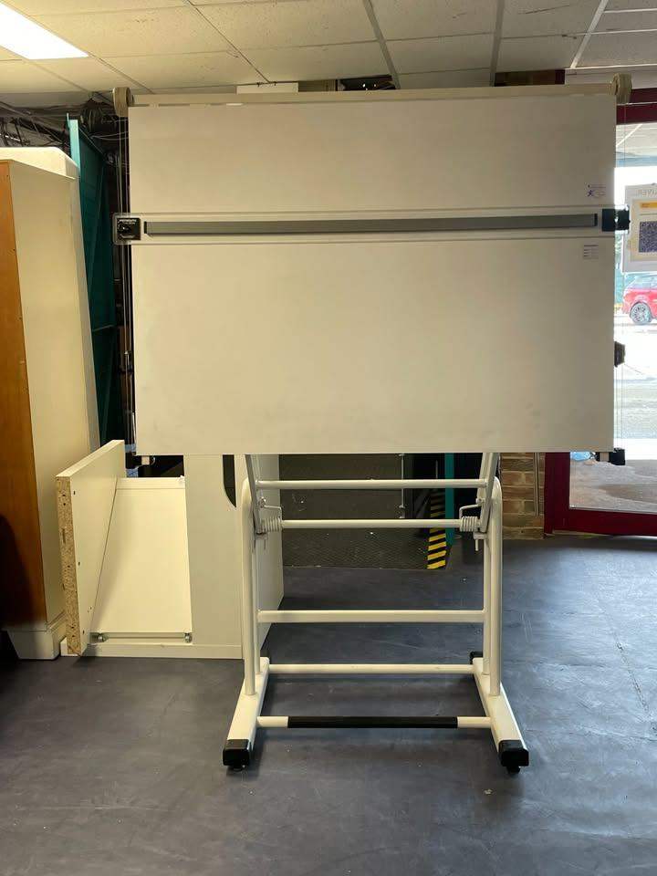 Architect Drawing Board TCL Reuse 100665