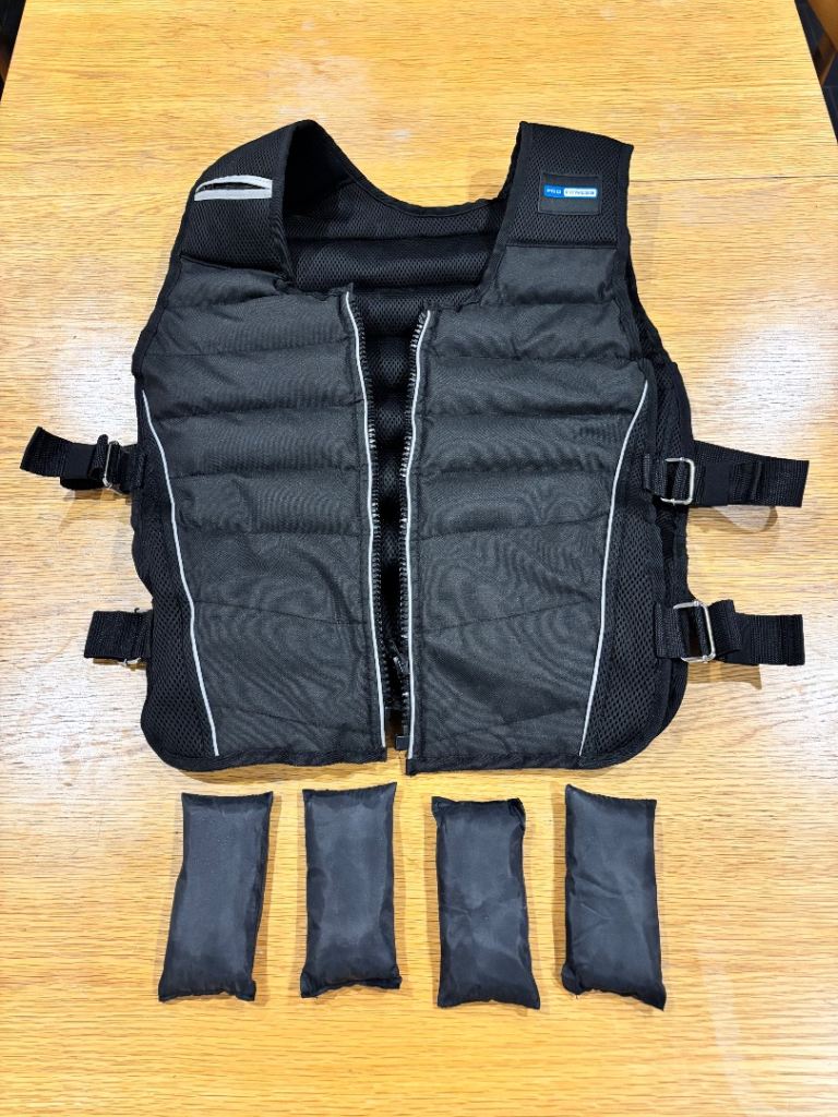 10kg weighted vest. Adjustable weight