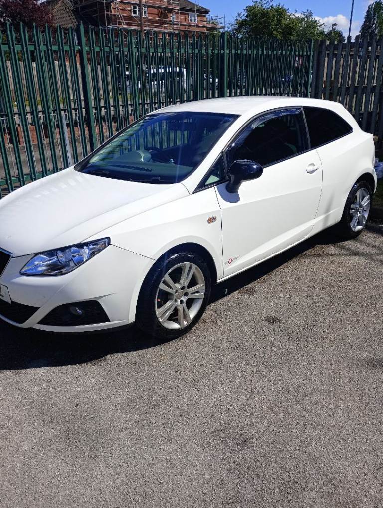 Seat, IBIZA, Hatchback, 2011, Manual, 1390 (cc), 3 doors