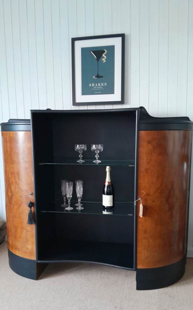Statement art deco sideboard, 30's cocktail bar, vintage dresser display