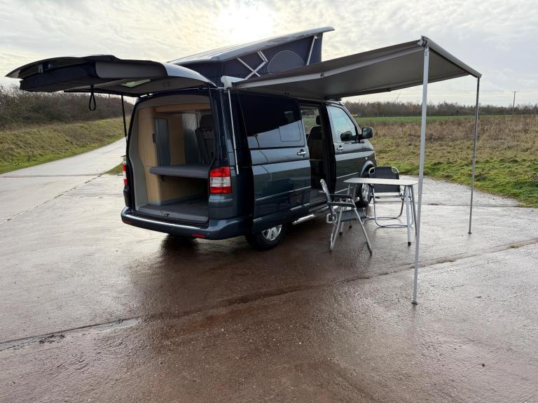 2008 Volkswagen TR-PORTER CALIF SE 174 A SE 174BHP DSG DIESEL Automatic