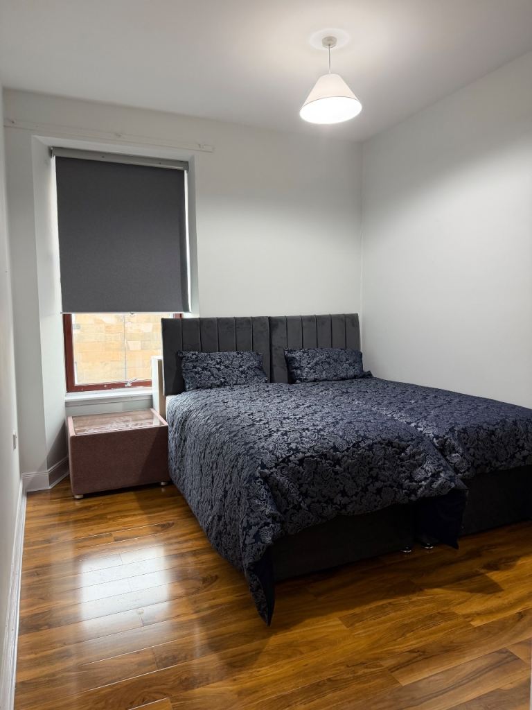 Fully Furnished one bedroom flat in Paisley Love Street